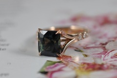  Jewelry Store - Jewelry building downtown Boston -  Natural GIA certified Diamonds and lab Grown diamonds - Gem stones - Custom Design Boston - Free Quote