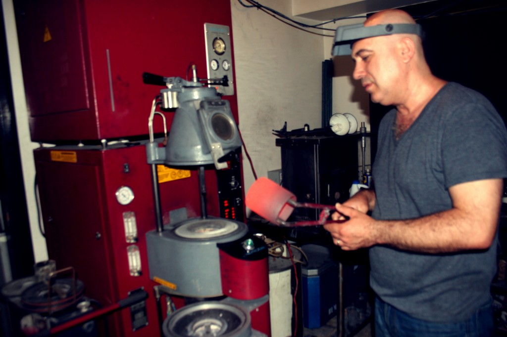 Custom Made Jewelry Boston Diamond Studio Jewelers Building